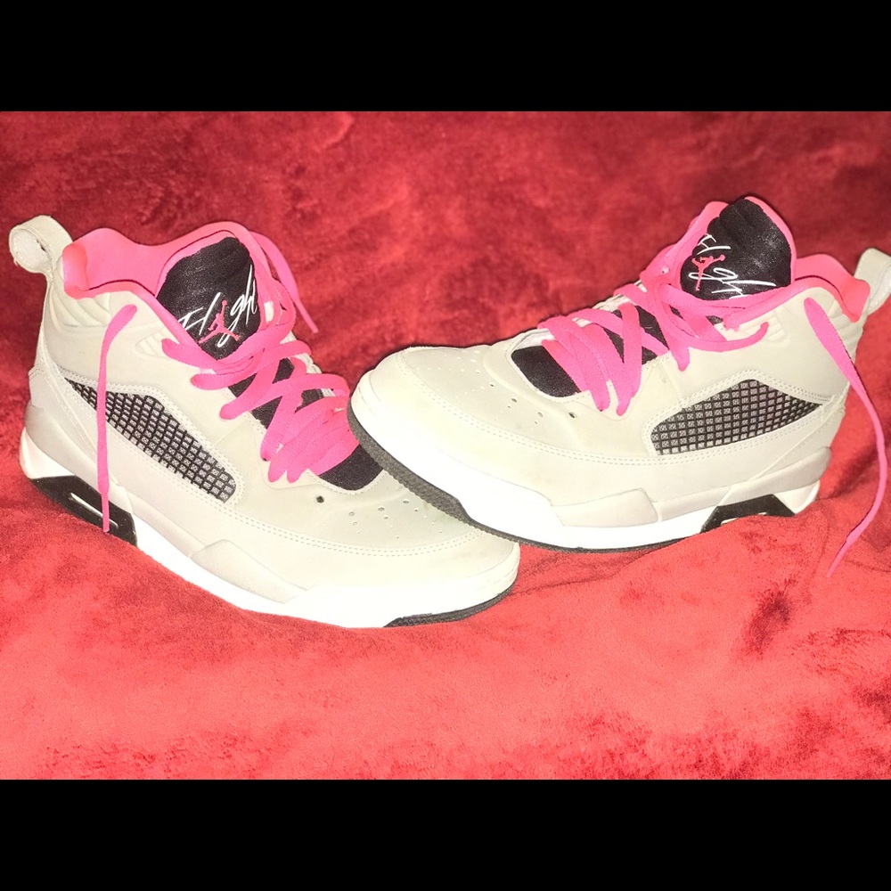 💕Jordans 💕Make Offers